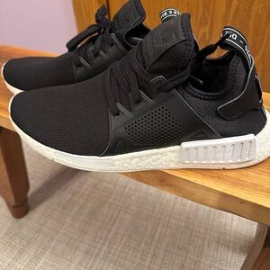 NWOT Adidas NMD